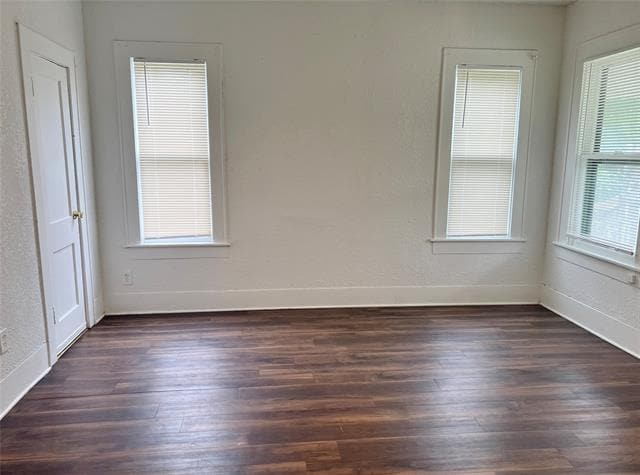 Building Photo - 607 Woodbine Ave