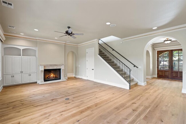 Building Photo - 11924 La Barzola Bend