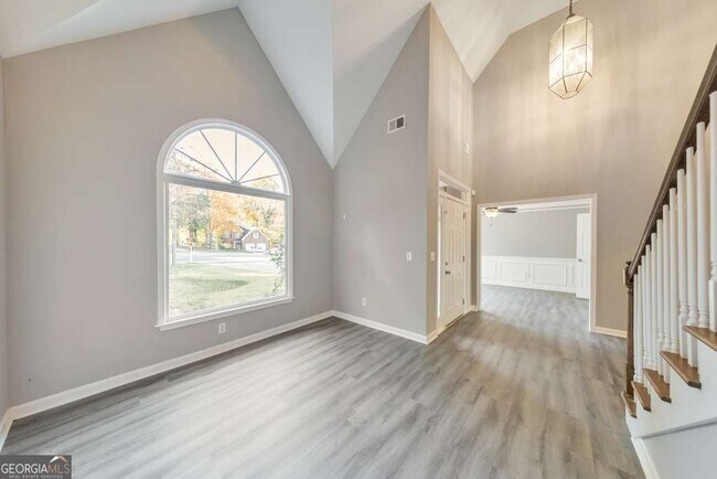 Building Photo - 4804 Thicket Path NW