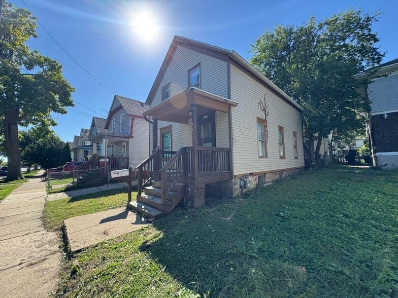 Building Photo - 1616 Morton Ave