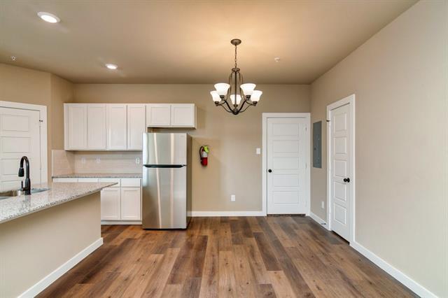 Building Photo - 743 Harvest Moon Dr