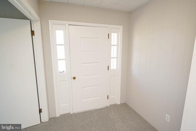 Building Photo - 14880 Concord Rd