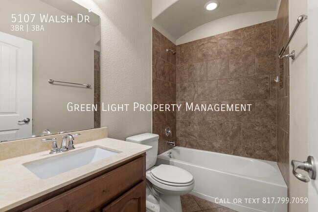 Building Photo - 5107 Walsh Dr
