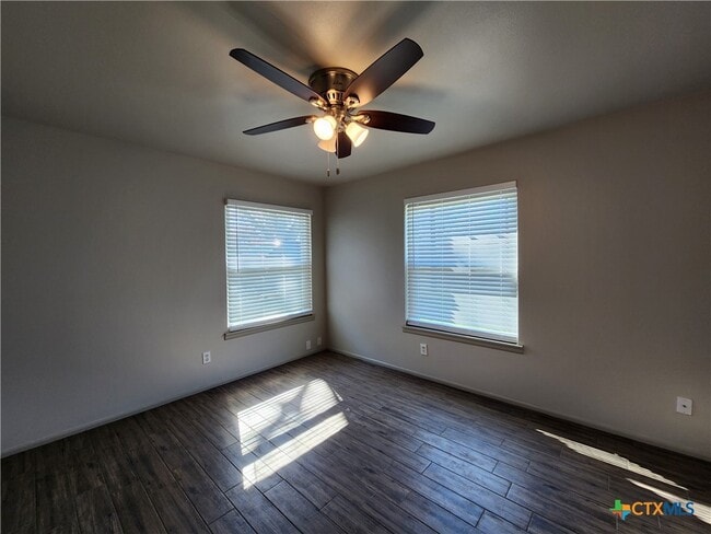 Building Photo - 362 Lockener Ave