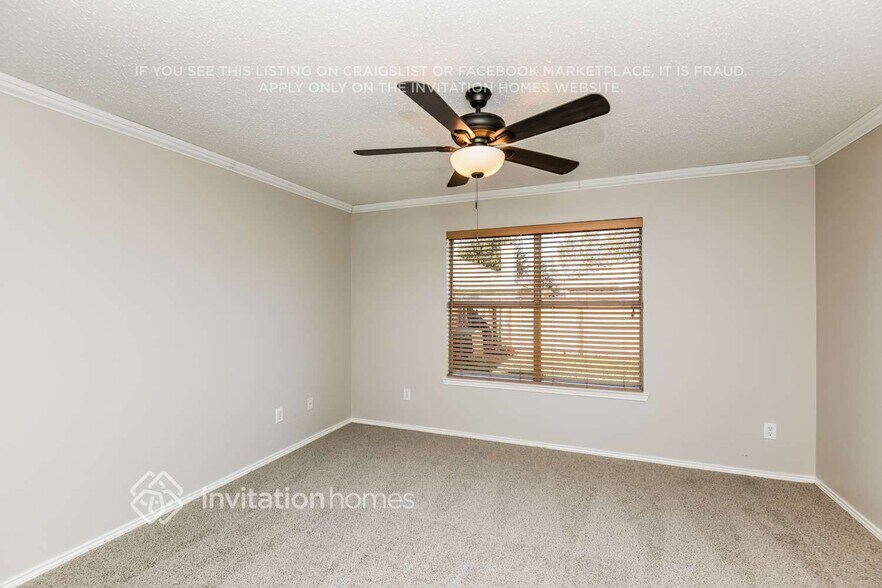 Building Photo - 9124 Friendswood Dr