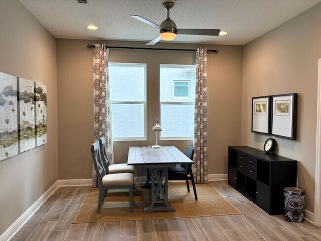 Building Photo - Gorgeous 3-bedroom Model Home in 55+ Commu...