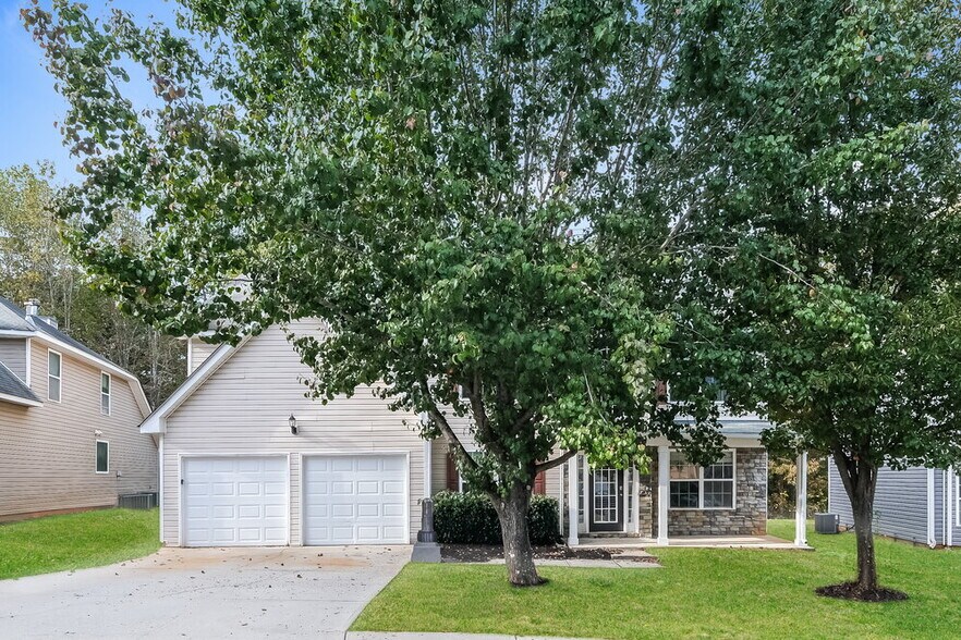 Primary Photo - 4246 Arnolds Mill Overpass