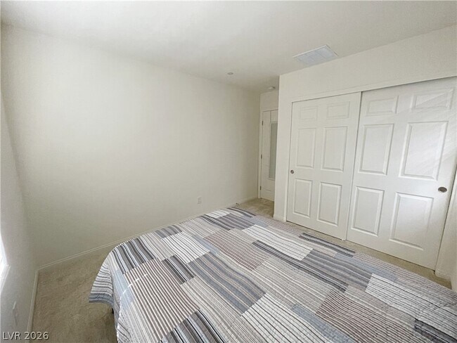 Building Photo - 8520 Little Fox St