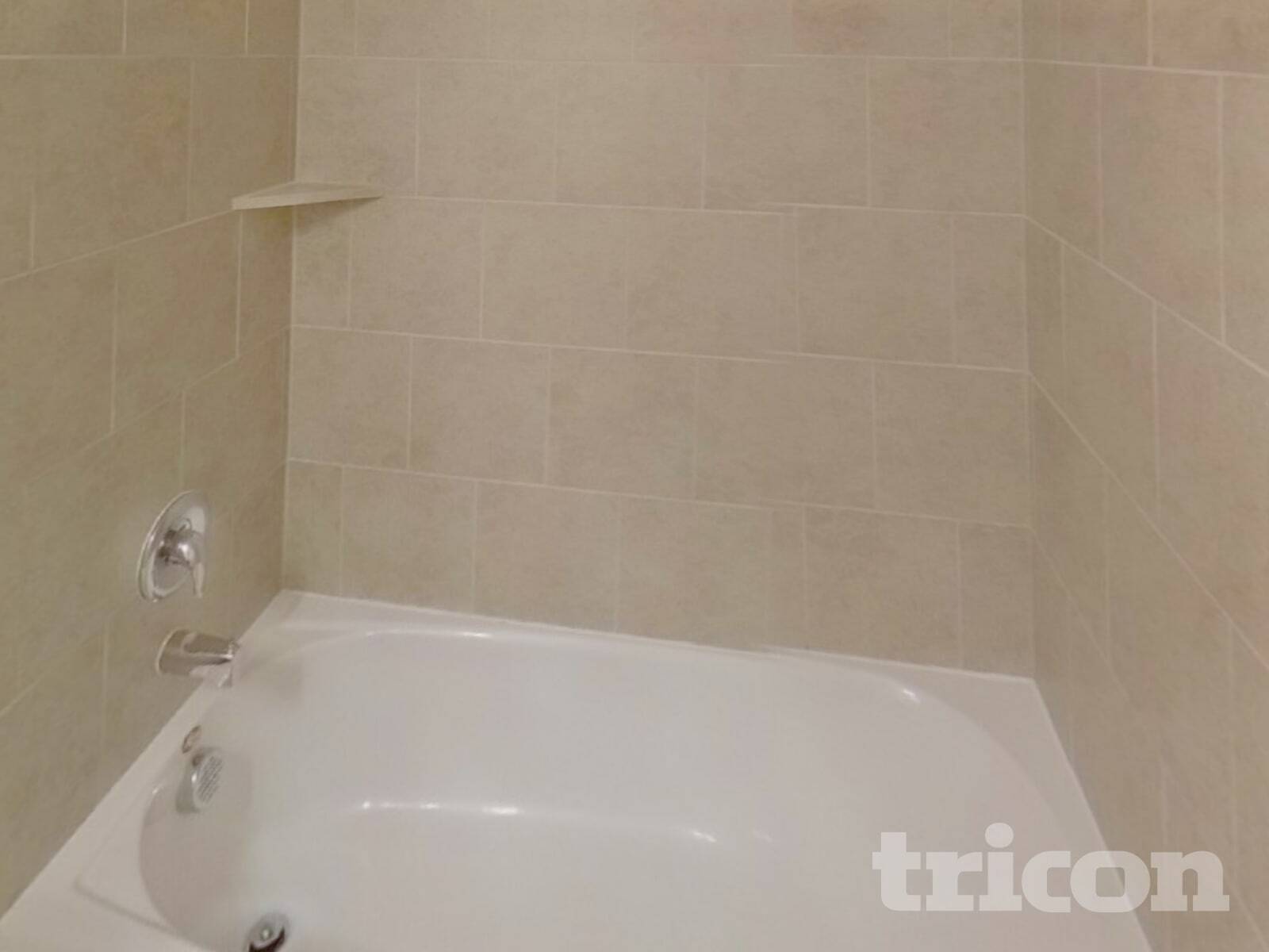 Building Photo - 810 Silverbell St