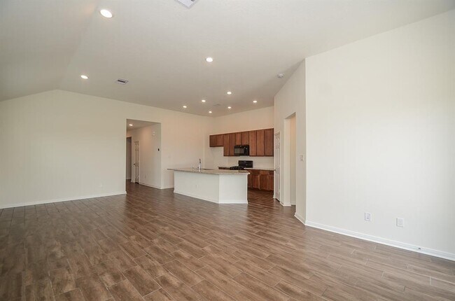 Building Photo - 20918 Cullen Ranch Rd