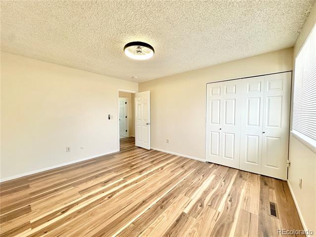 Building Photo - 8117 W 54th Pl