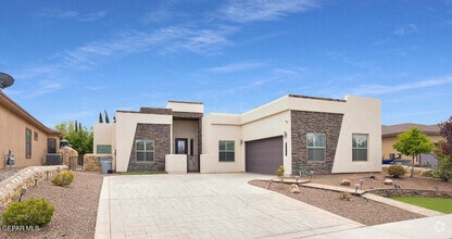 Building Photo - 7238 Canyon Wren Ave