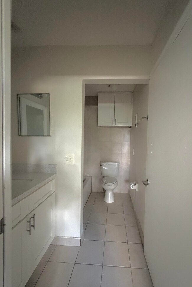 Building Photo - 13790 Bottlebrush Ct