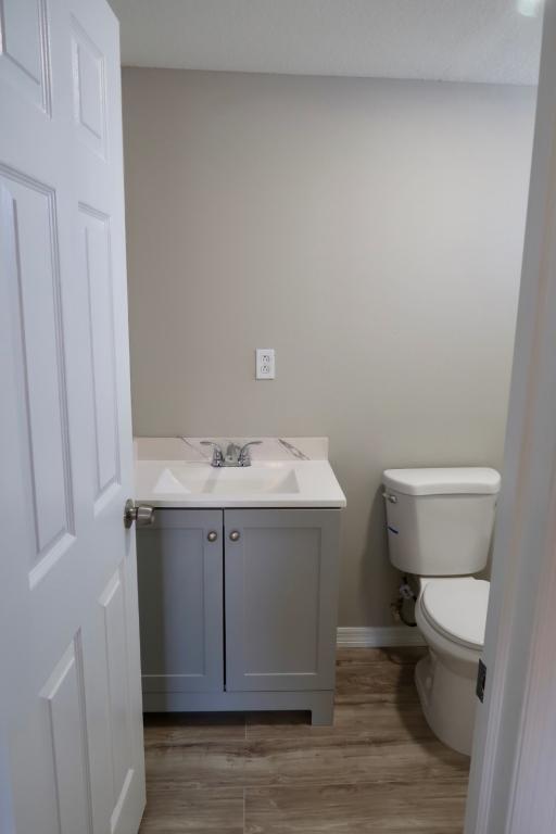 Building Photo - 410 Suwanee Dr