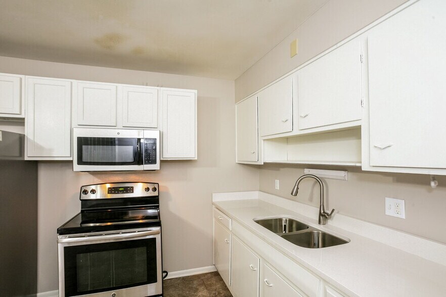 Building Photo - 51 N Galeston Ave