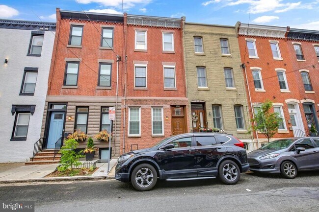 Building Photo - 626 S 19th St