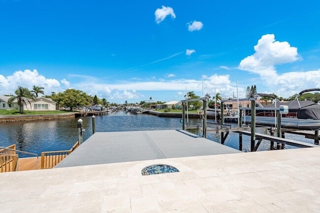 Building Photo - 4845 Shell Stream Blvd