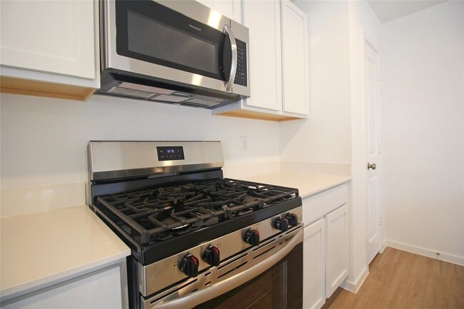 Building Photo - 3218 Elm Br Dr