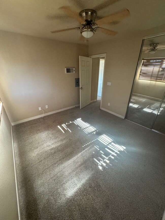 Building Photo - Charming 2-Bedroom, 1-Bathroom Condo for R...