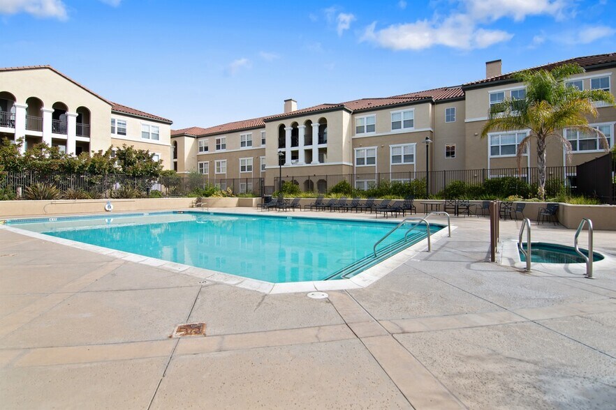Pool - 1883 AGNEW RD UNIT 362