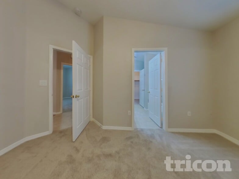 Building Photo - 423 N Shaylee Ln