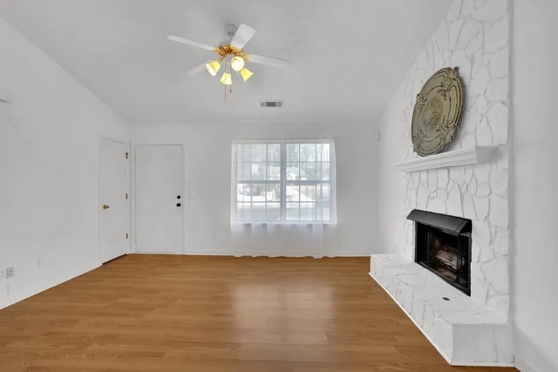 Building Photo - 7000 Crooked O Trail