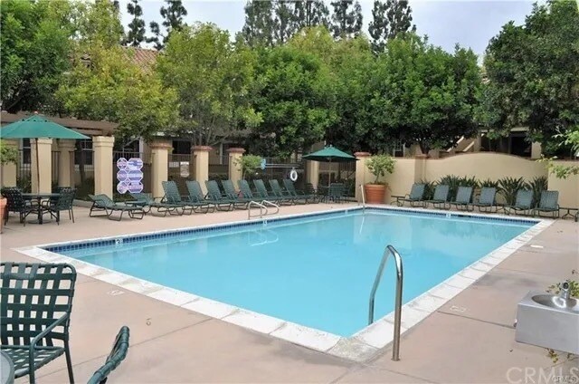 Building Photo - 224 Gallery Way