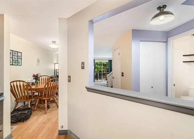 Building Photo - 189 Lookout Cir