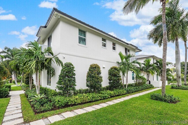 Building Photo - 217 Gulfstream Blvd