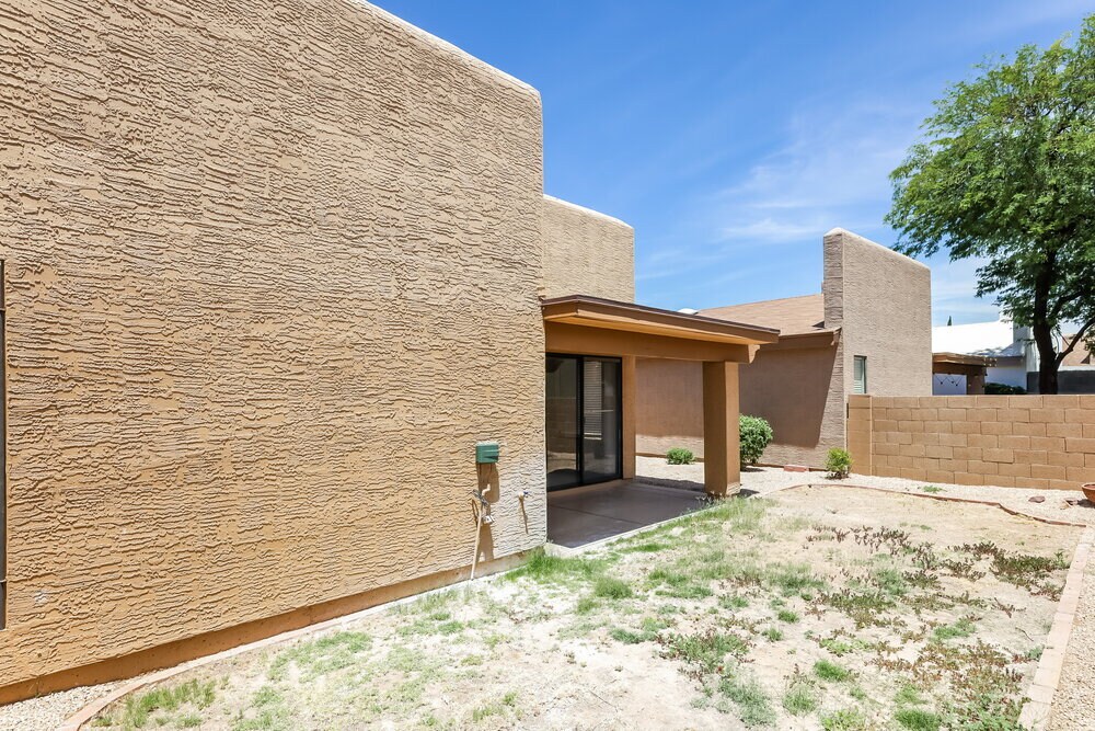 Building Photo - 4517 E Rosemonte Dr