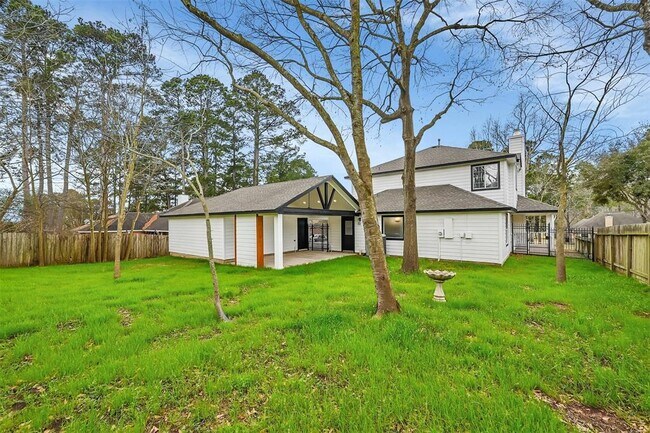 Building Photo - 12744 Point Aquarius Blvd