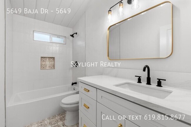 Building Photo - 5649 Baja Dr