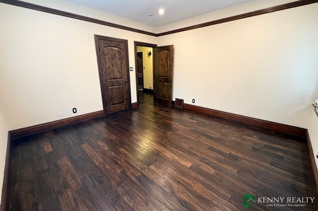 Building Photo - Charming Victorian 3 Bedroom Home in Colma