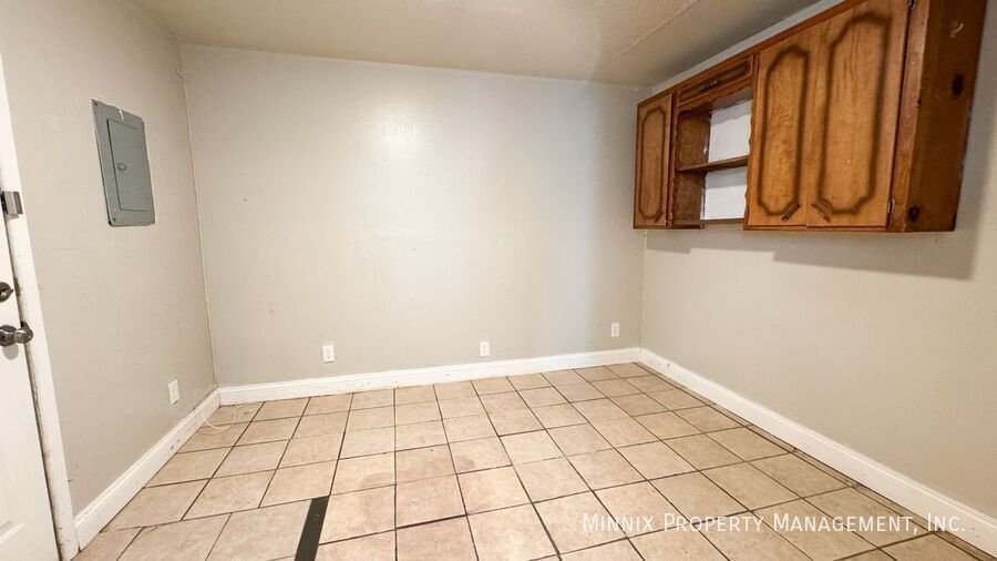 Building Photo - 4825 53rd St