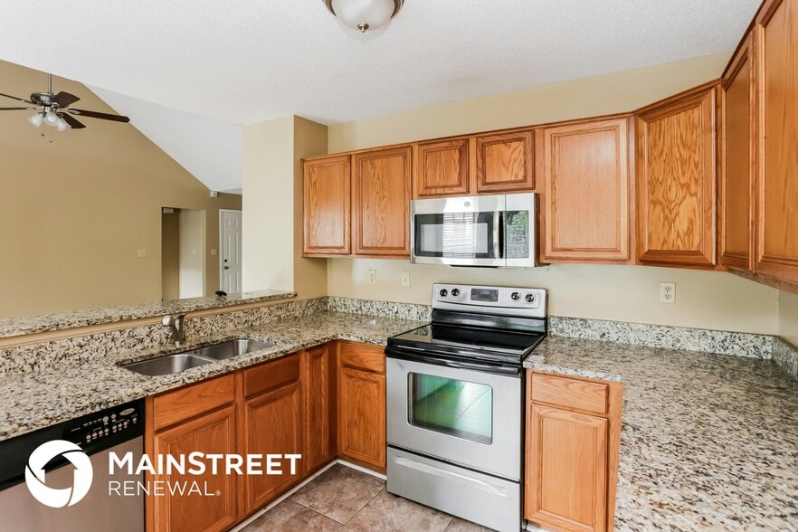 Building Photo - 7094 Showboat Ln