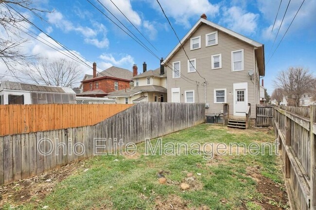 Building Photo - 295 E Woodrow Ave