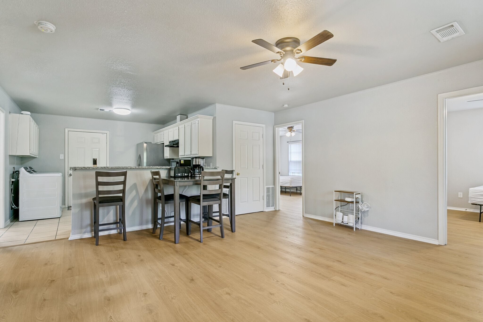 Building Photo - 107 S Crawford St