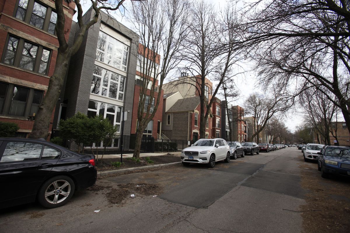 Building Photo - 1029 N Winchester Ave