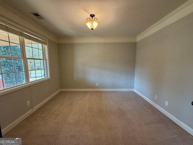 Building Photo - 301 Conway Ct