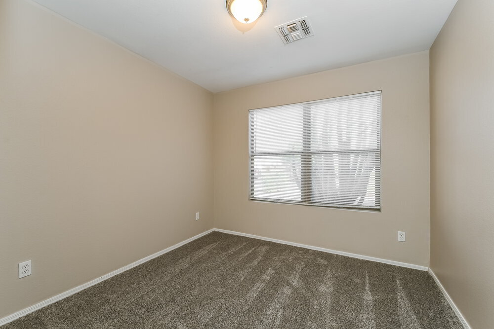Building Photo - 11218 E Quarry Ave