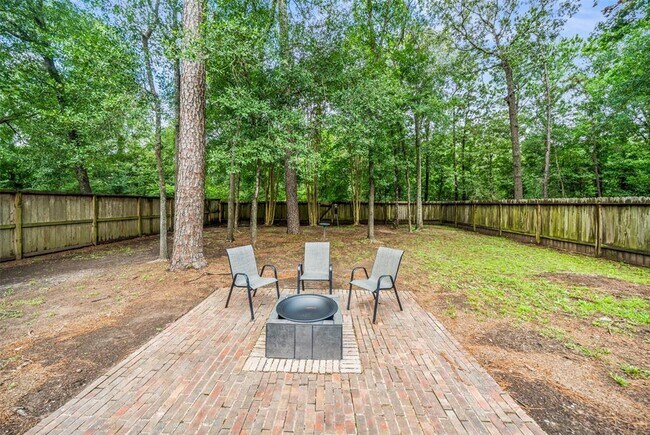 Building Photo - 18 Tulip Hill Ct