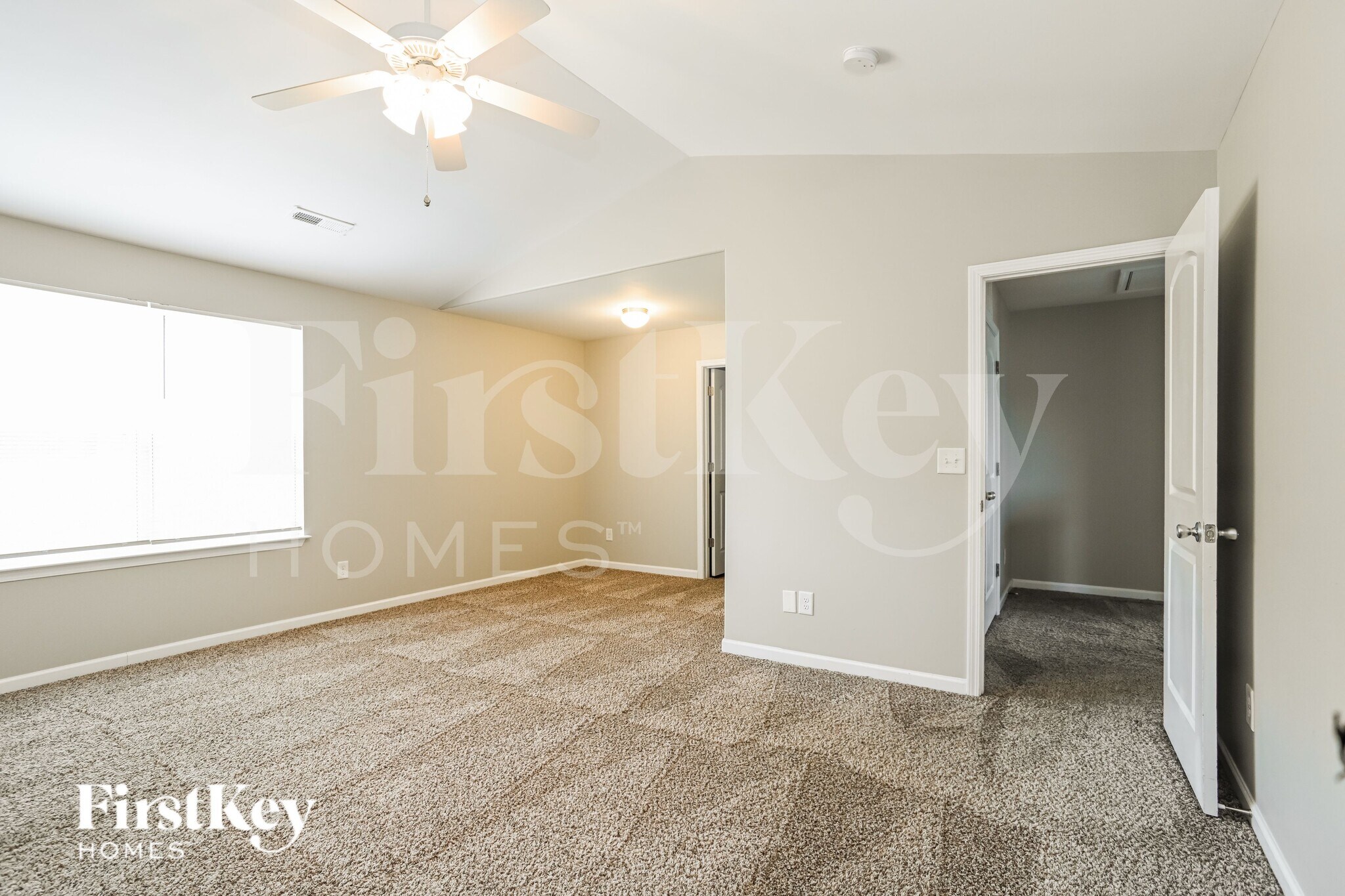 Building Photo - 9017 Sharpes Cir