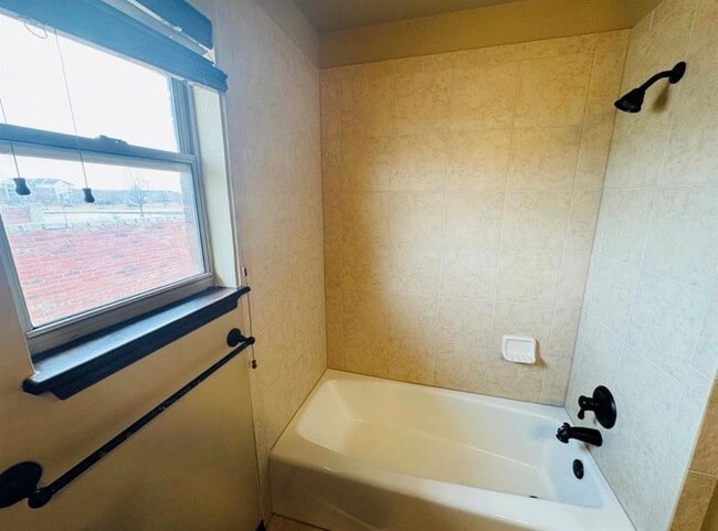 Building Photo - 2400 NW 151st St