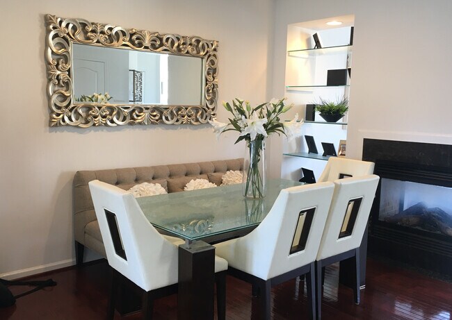 Dining Room (as currently furnished) - 9714 Pine Arcade