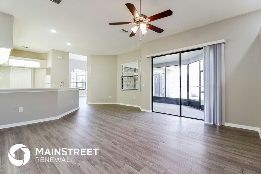 Building Photo - 7480 Aloe Dr