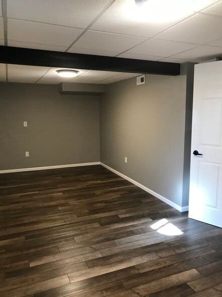 basement bedroom - 2414 W 5th St