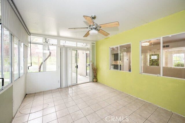 Building Photo - 12200 Crest Ave