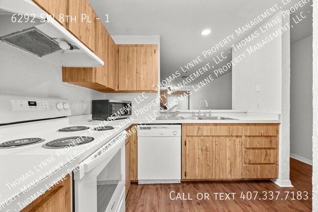 Building Photo - 6292 SW 8th Pl
