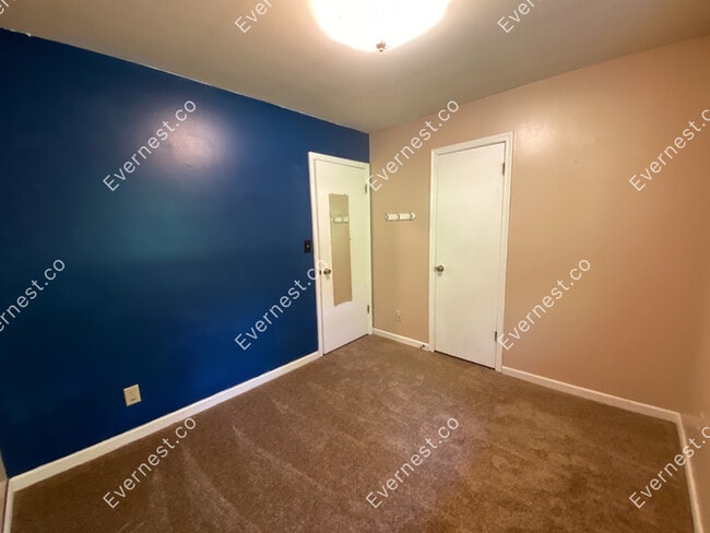 Building Photo - 13408 Wilderness Park Dr