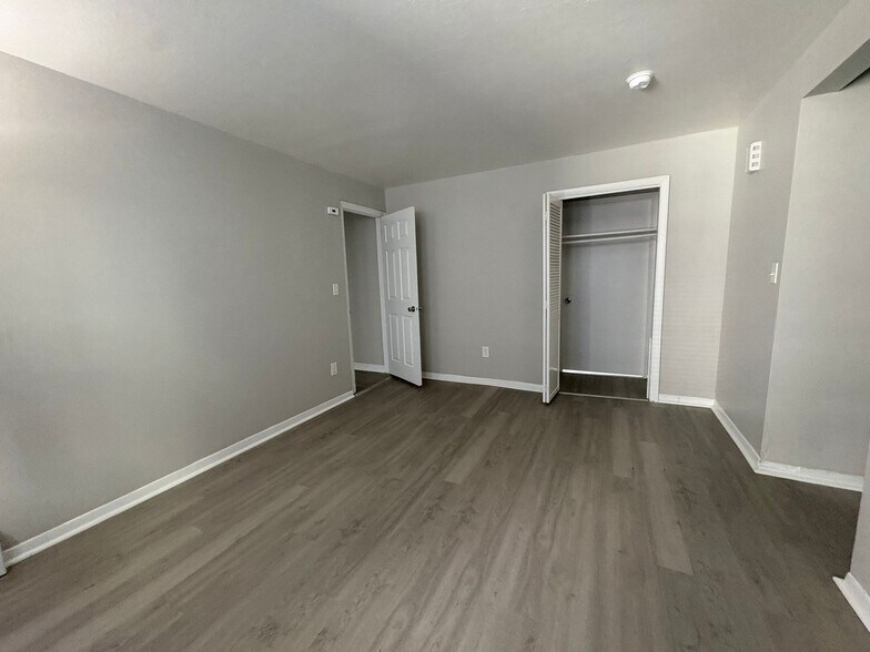 Building Photo - 1463 Dixwell Ave